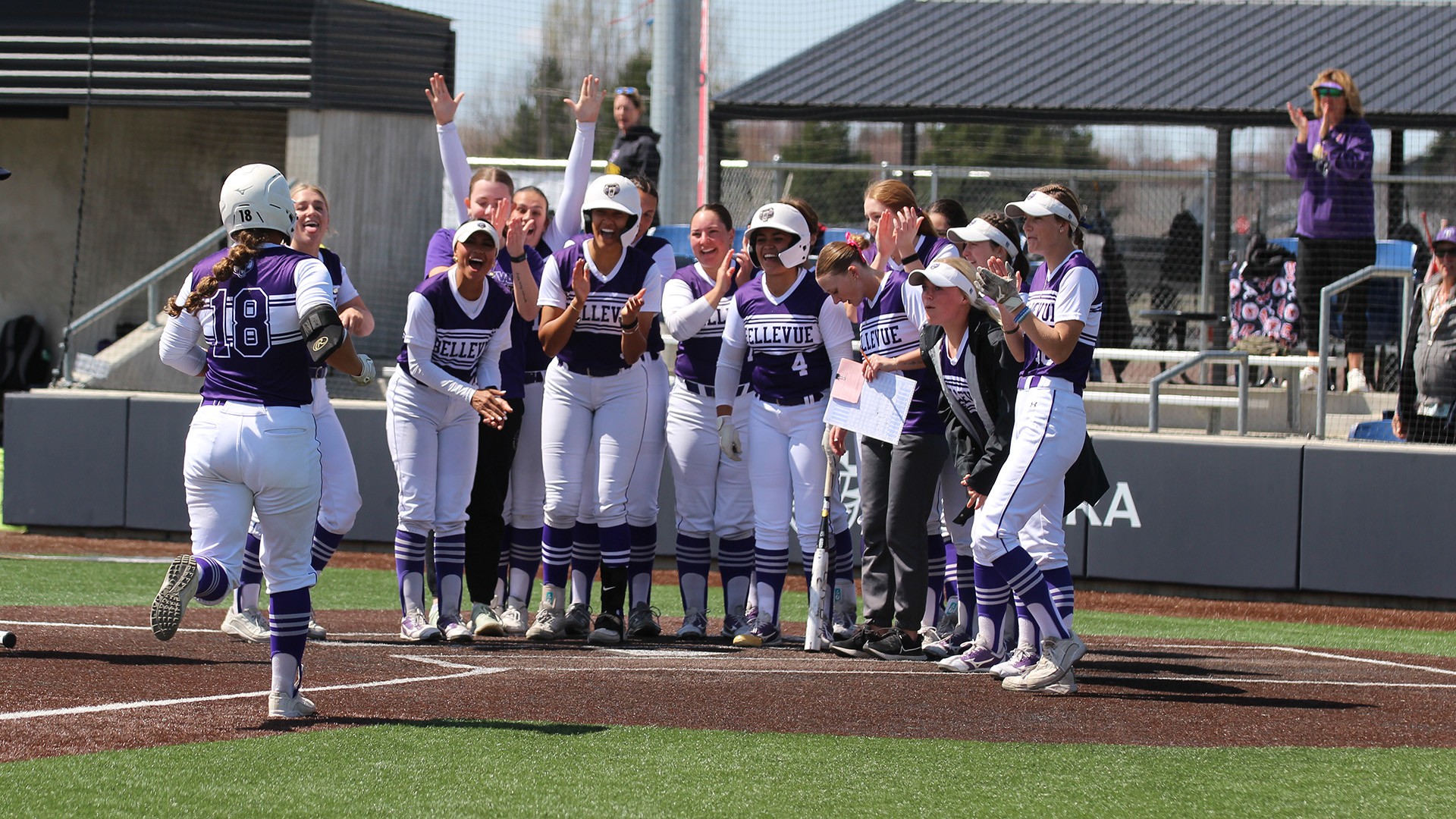 Bellevue tops Mayville State 5-3 in FC Softball elimination game
