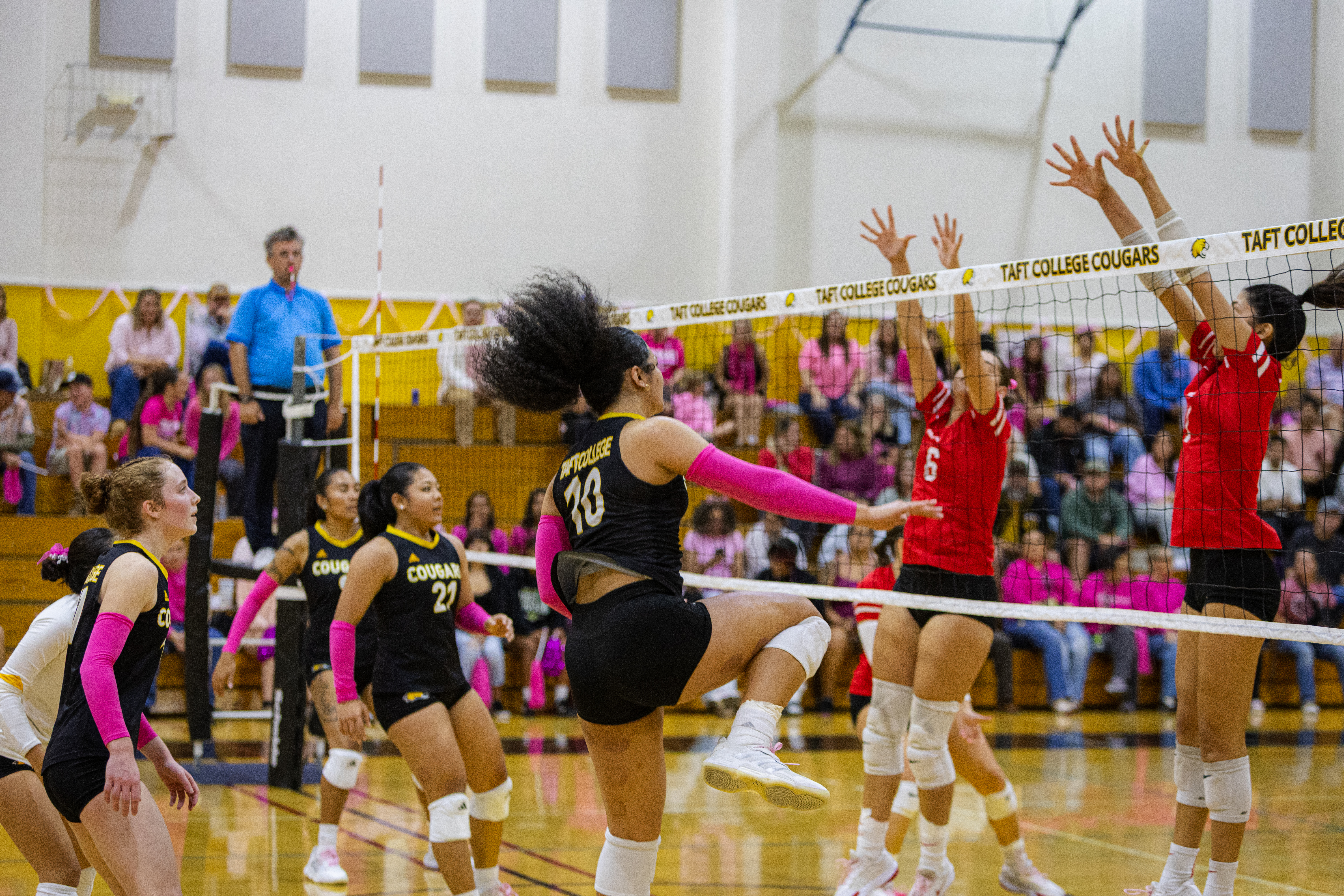Taft College Women's Volleyball Triumphs Over Lemoore College in CVC Match
