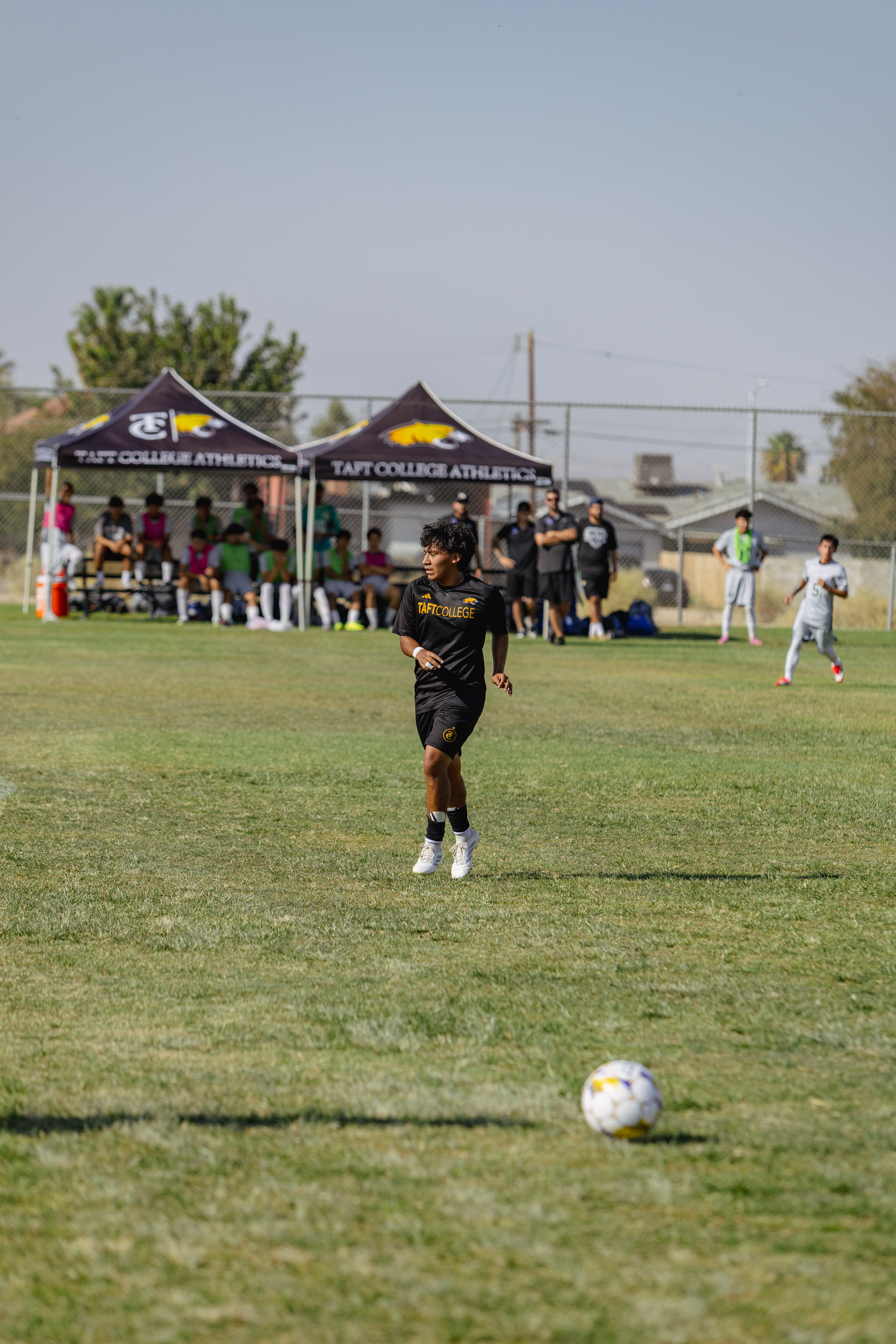 Cougars Narrowly Defeated in Men's Soccer Showdown Against Clovis College