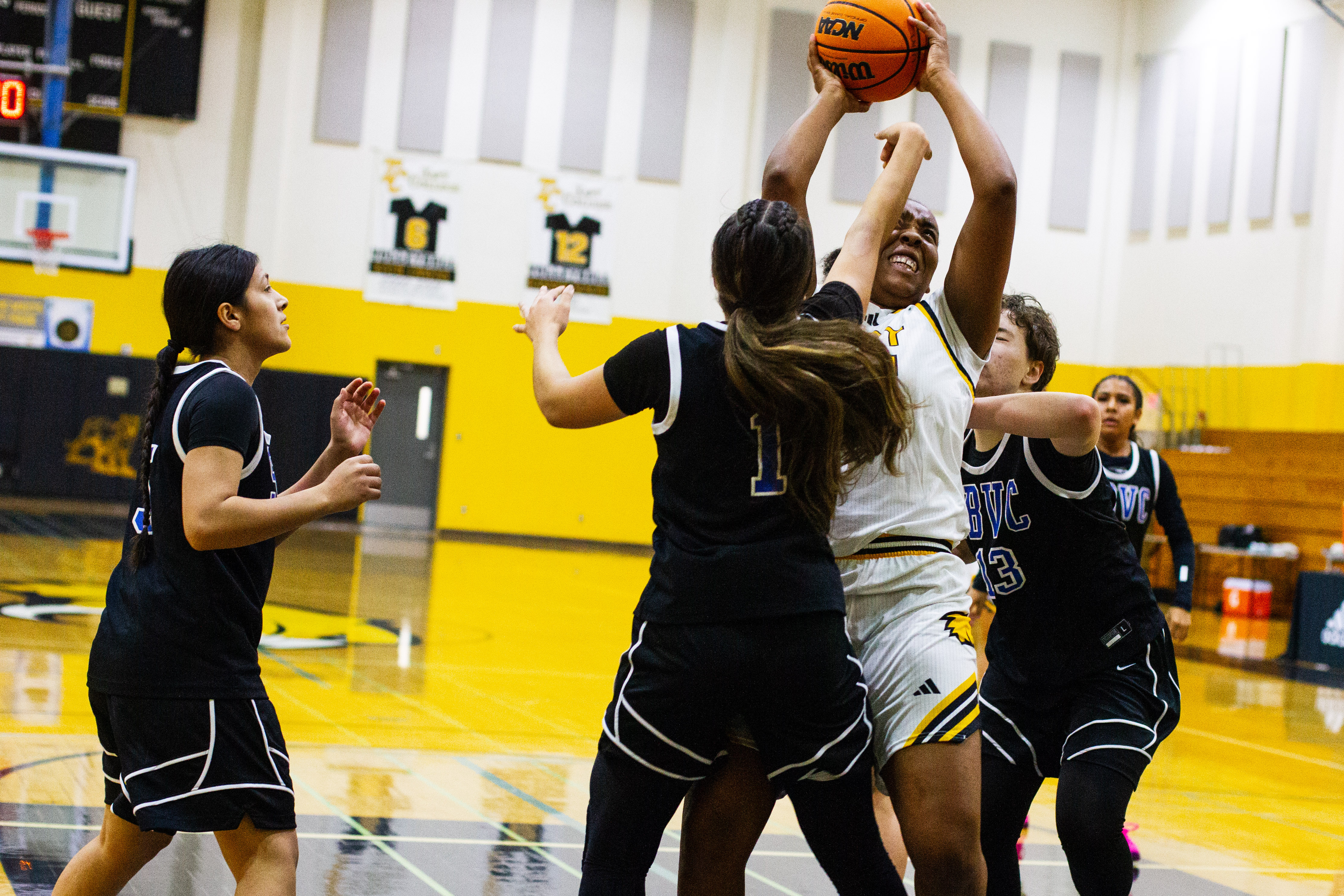 Taft College Cougars Fall to Santa Ana Dons in Last Non-Conference Game