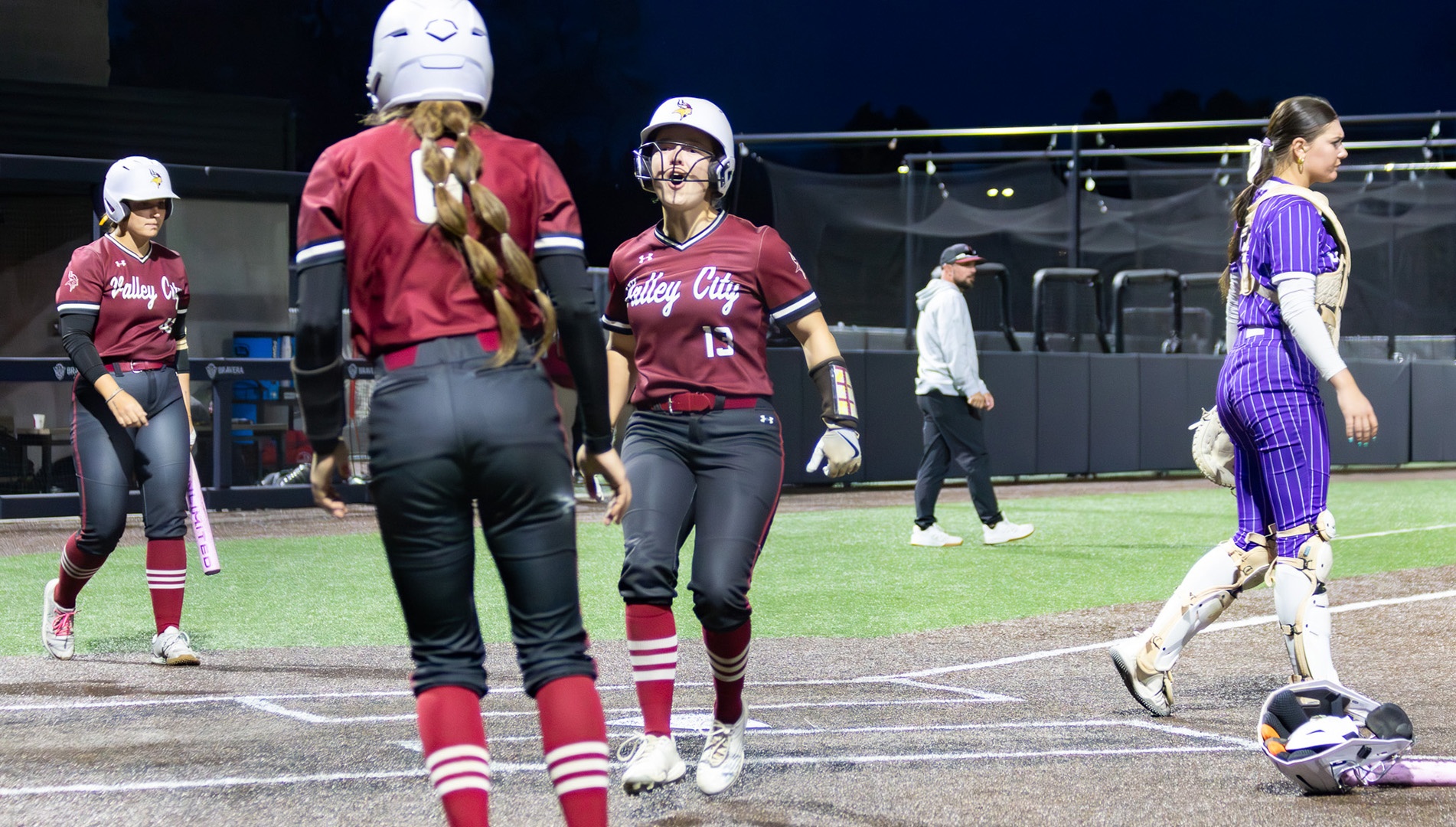 Valley City State ends Carroll's season with 10-2 win in FC softball tournament