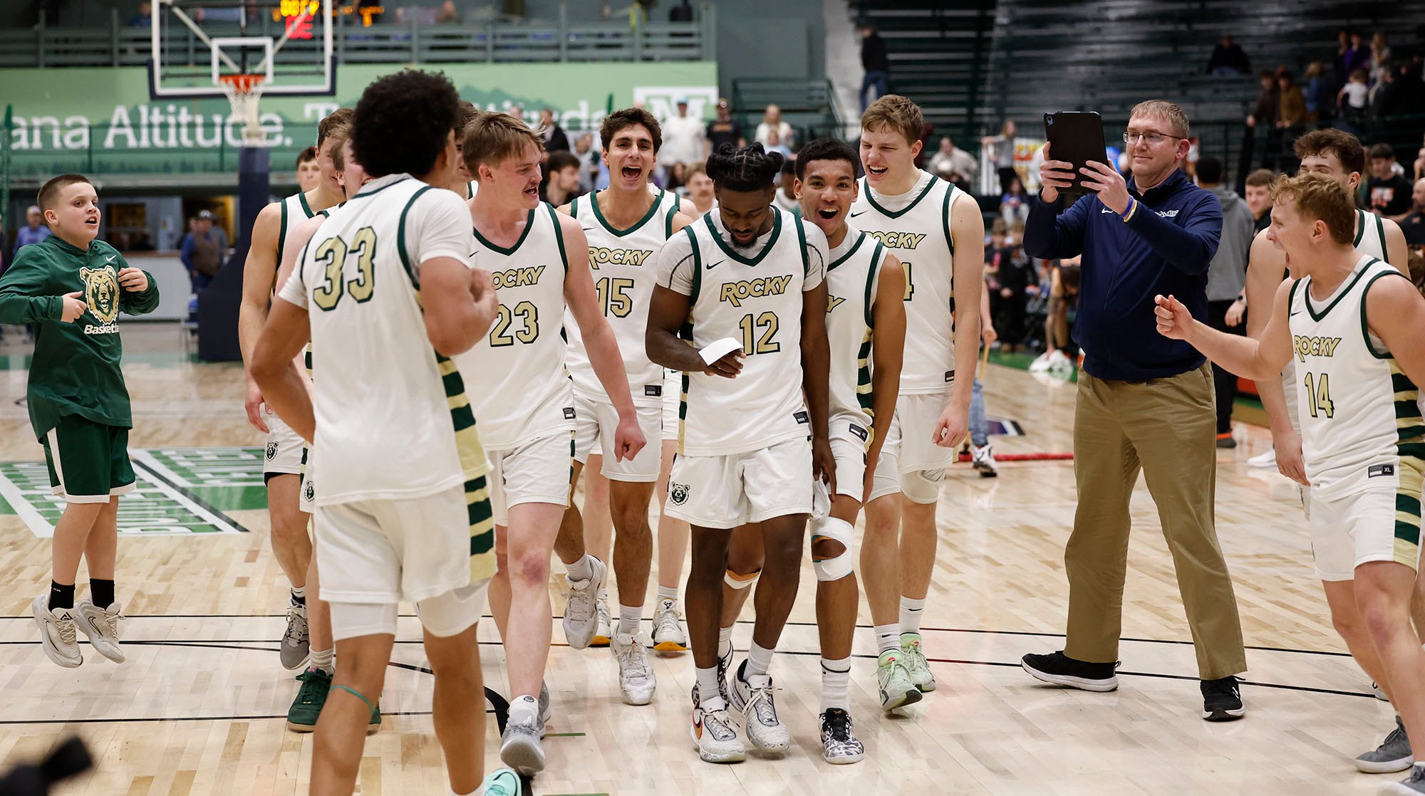 Nesbit’s Buzzer-Beater Lifts Rocky Mountain Over Montana Tech in Frontier Semifinal Thriller