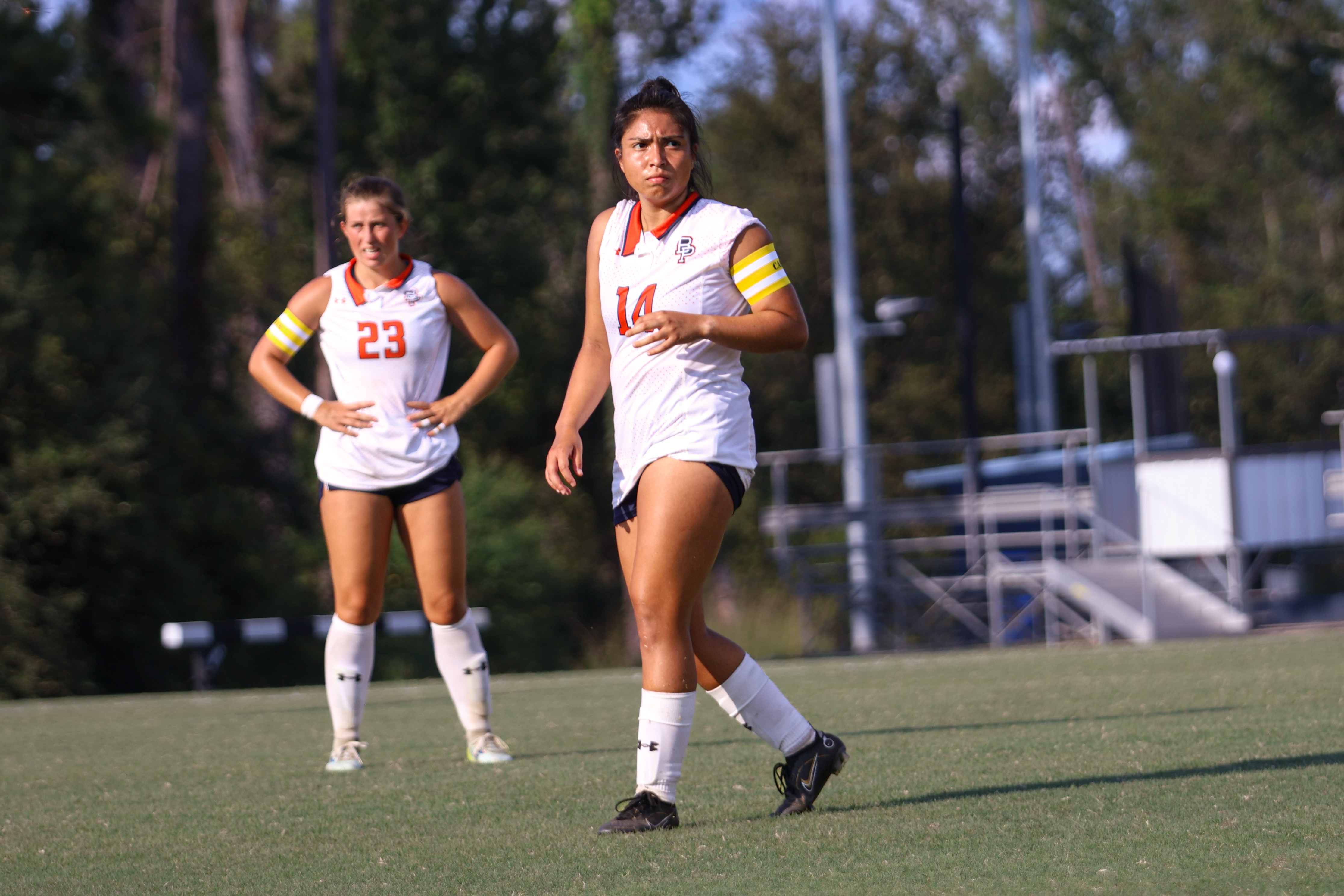 Barons Drop Conference Game Against Running Eagles