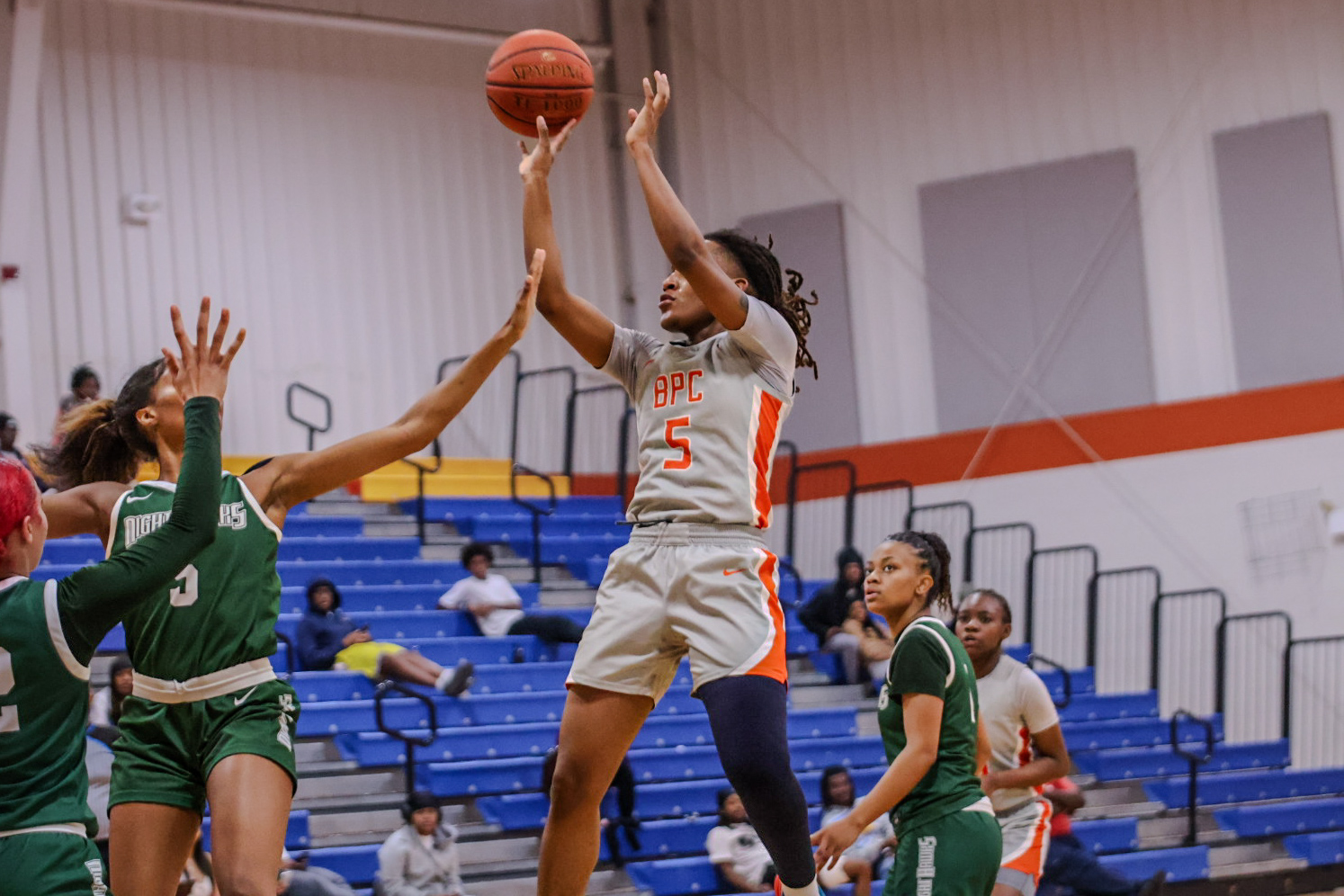 Lady Barons Come in Clutch for Comeback Win over Night Hawks