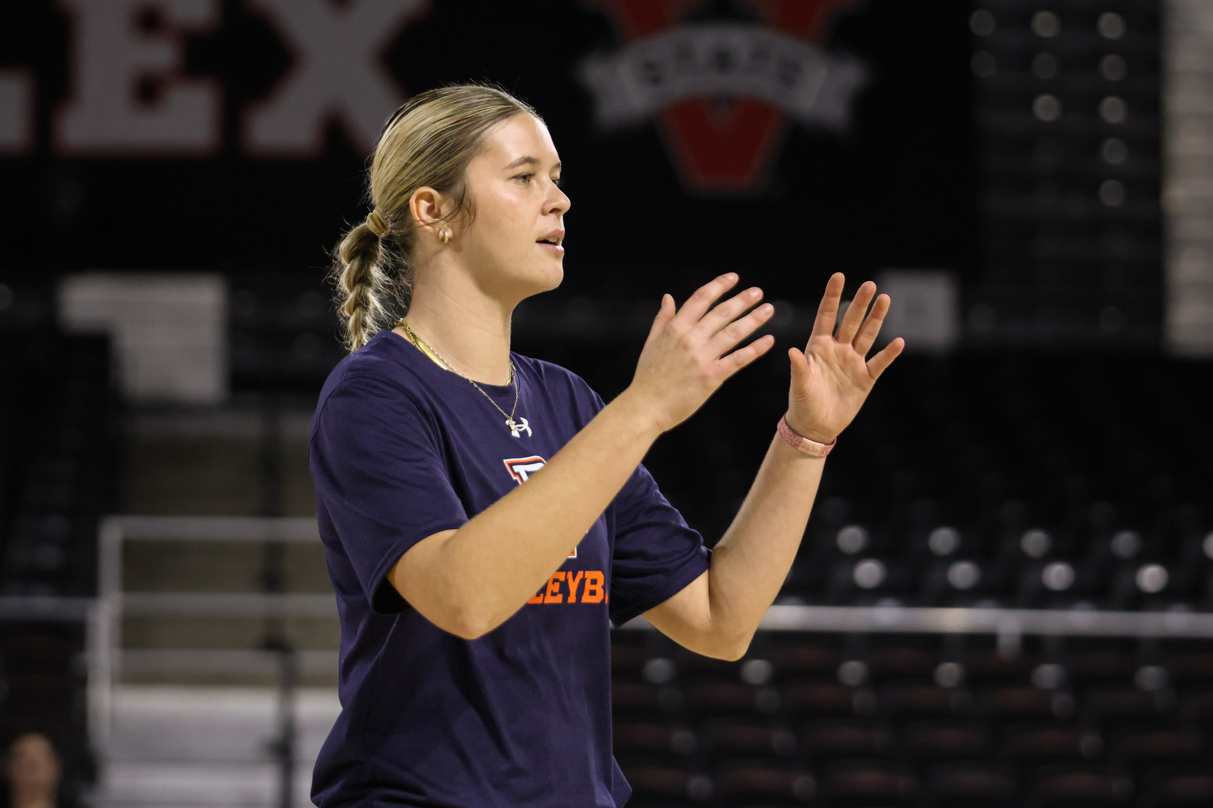 Barons Fall to Bears in Tournament Elimination Game