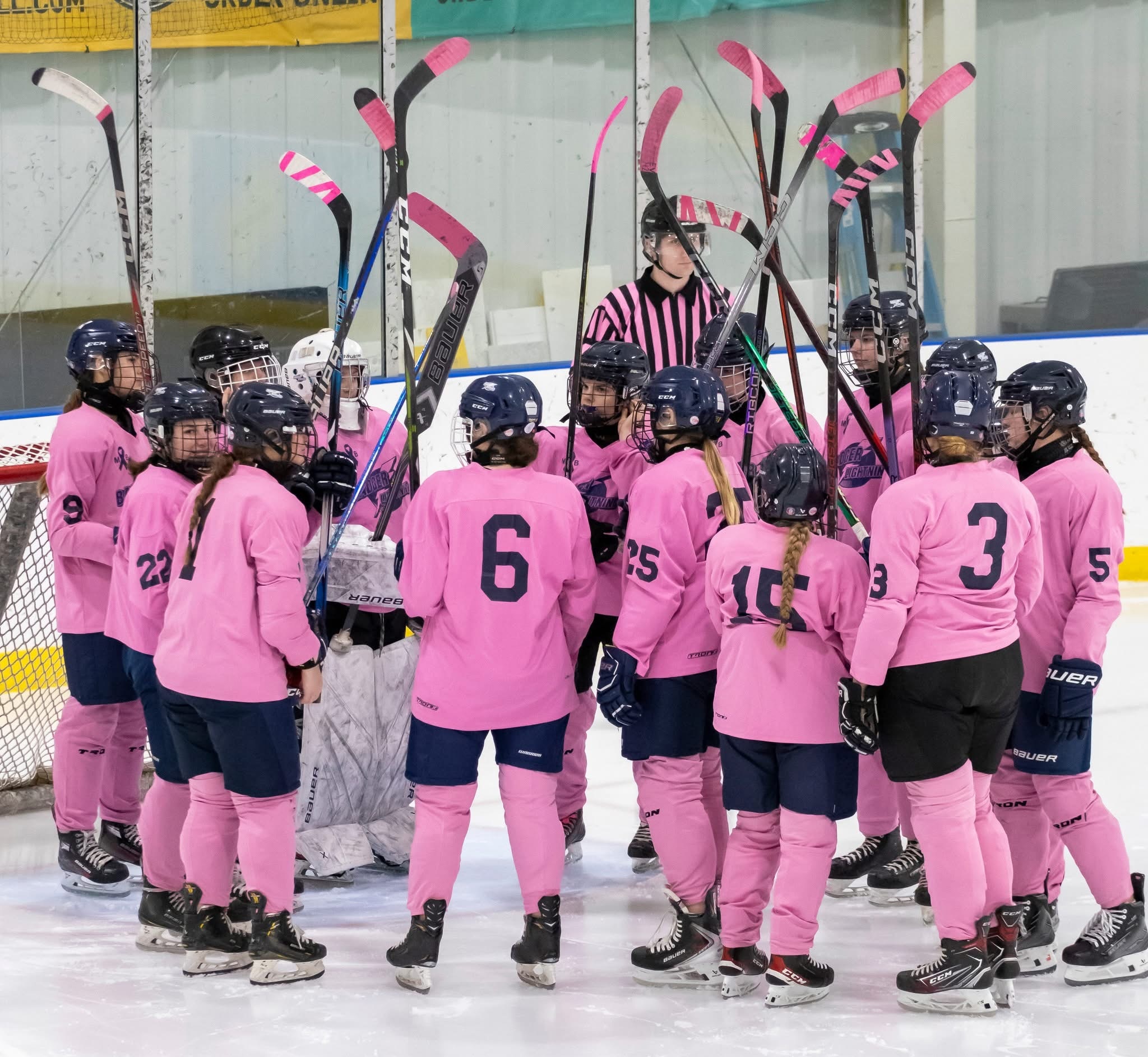 Badger Lightning Fall 3-2 to Brookfield Glacier on Late Third-Period Goal