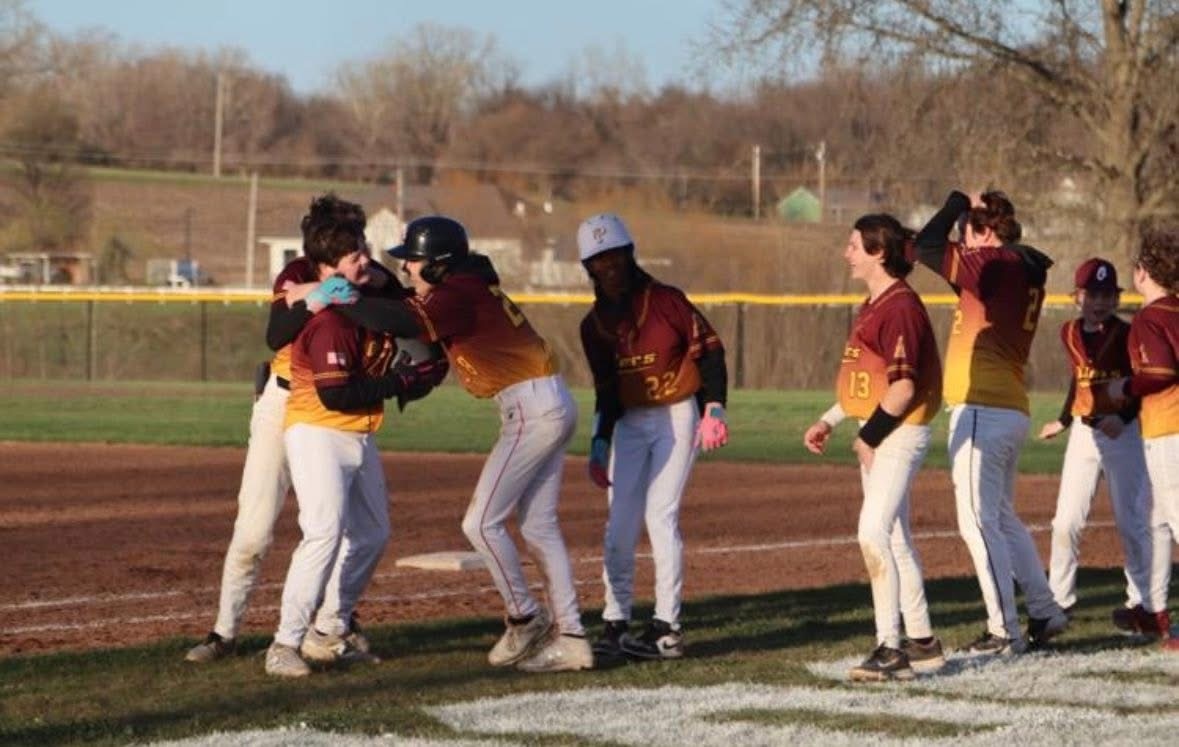 Johnson’s walk-off single lifts Oilers past Bunker Hill 4-3 on Norris Dorsey Field Dedication Day