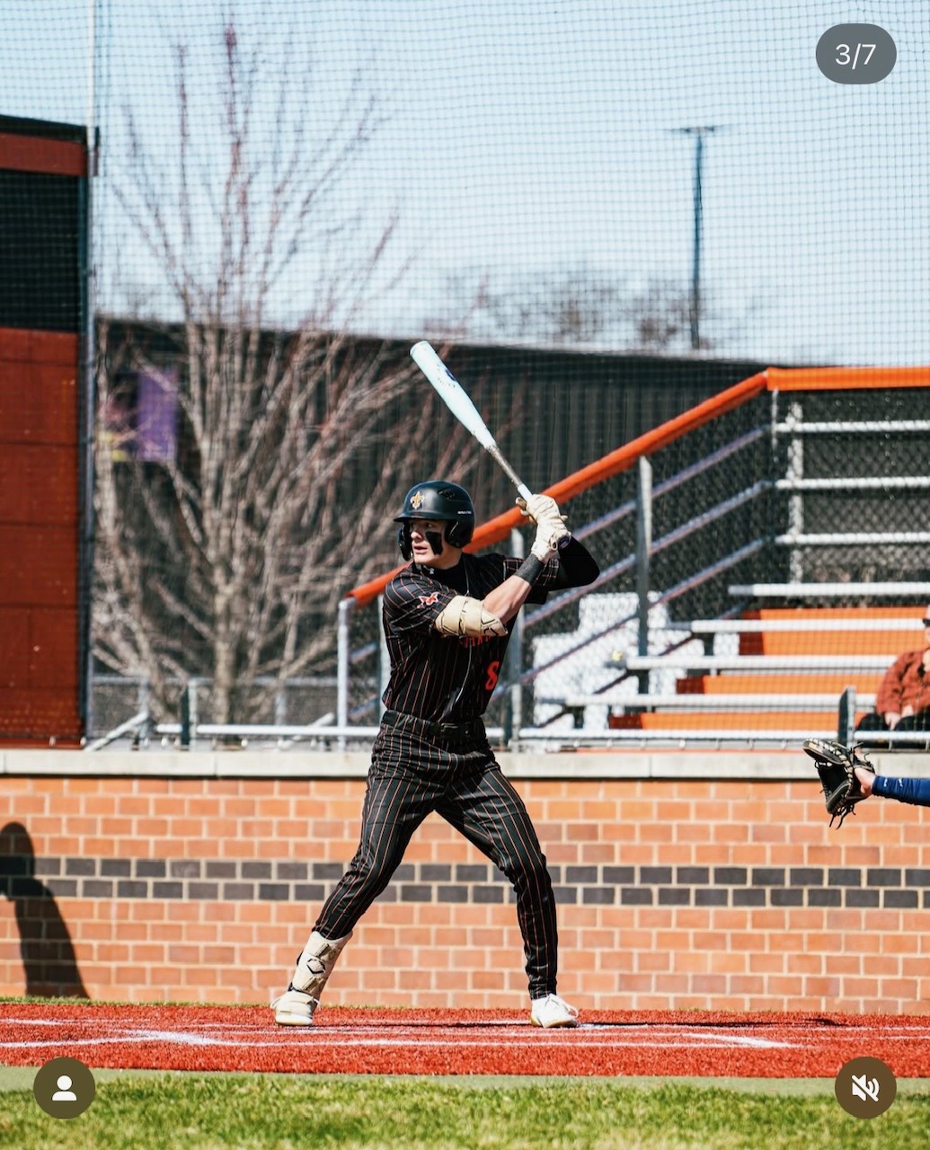 St. Charles East rallies past Wheaton-Warrenville South 5-4 on Moline's walk-off squeeze bunt