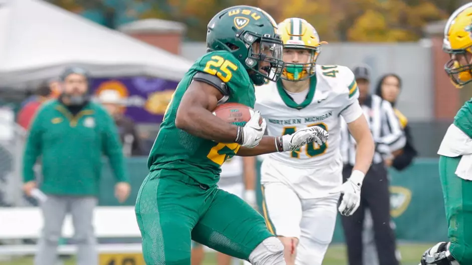 Warriors pull away late to defeat Tiffin 32-10 in season opener