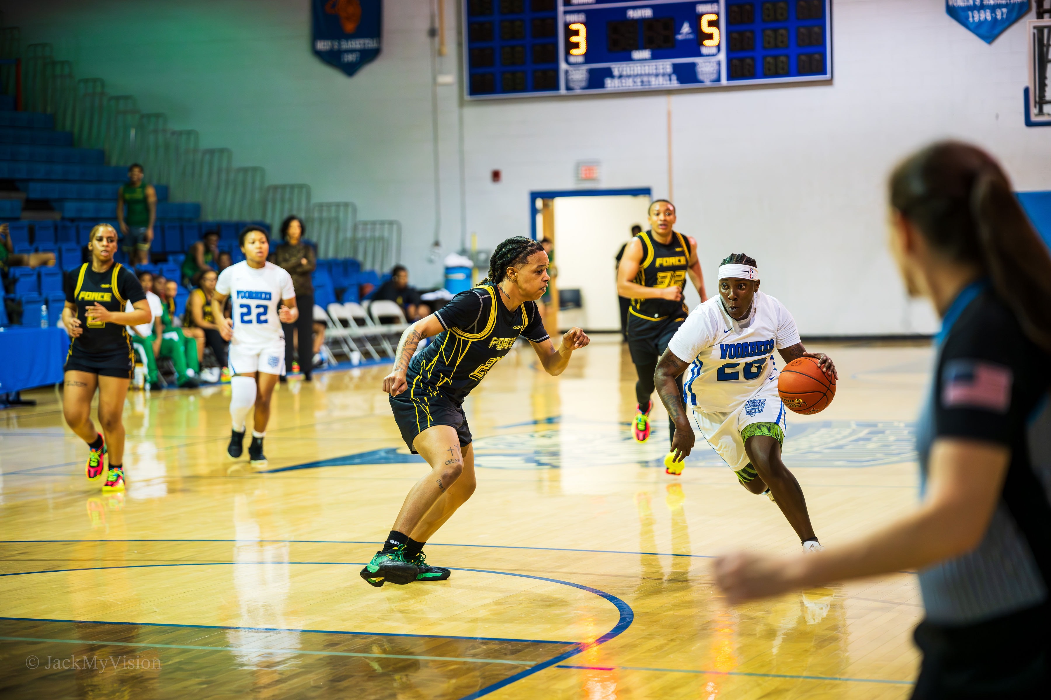 Huge Third Quarter Lifts Voorhees Past Wilberforce, 62–46