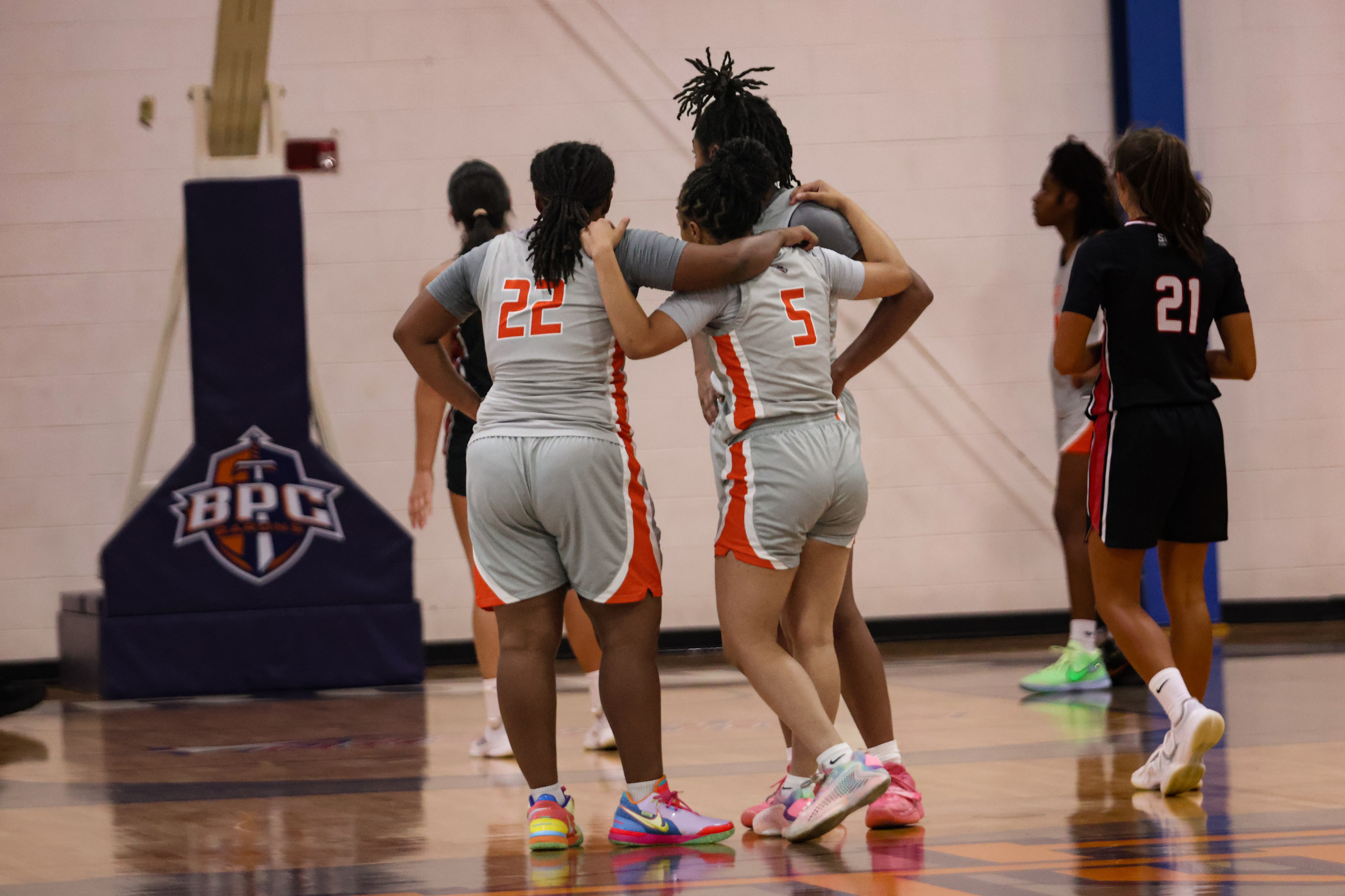 Lady Barons Fall to Night Hawks