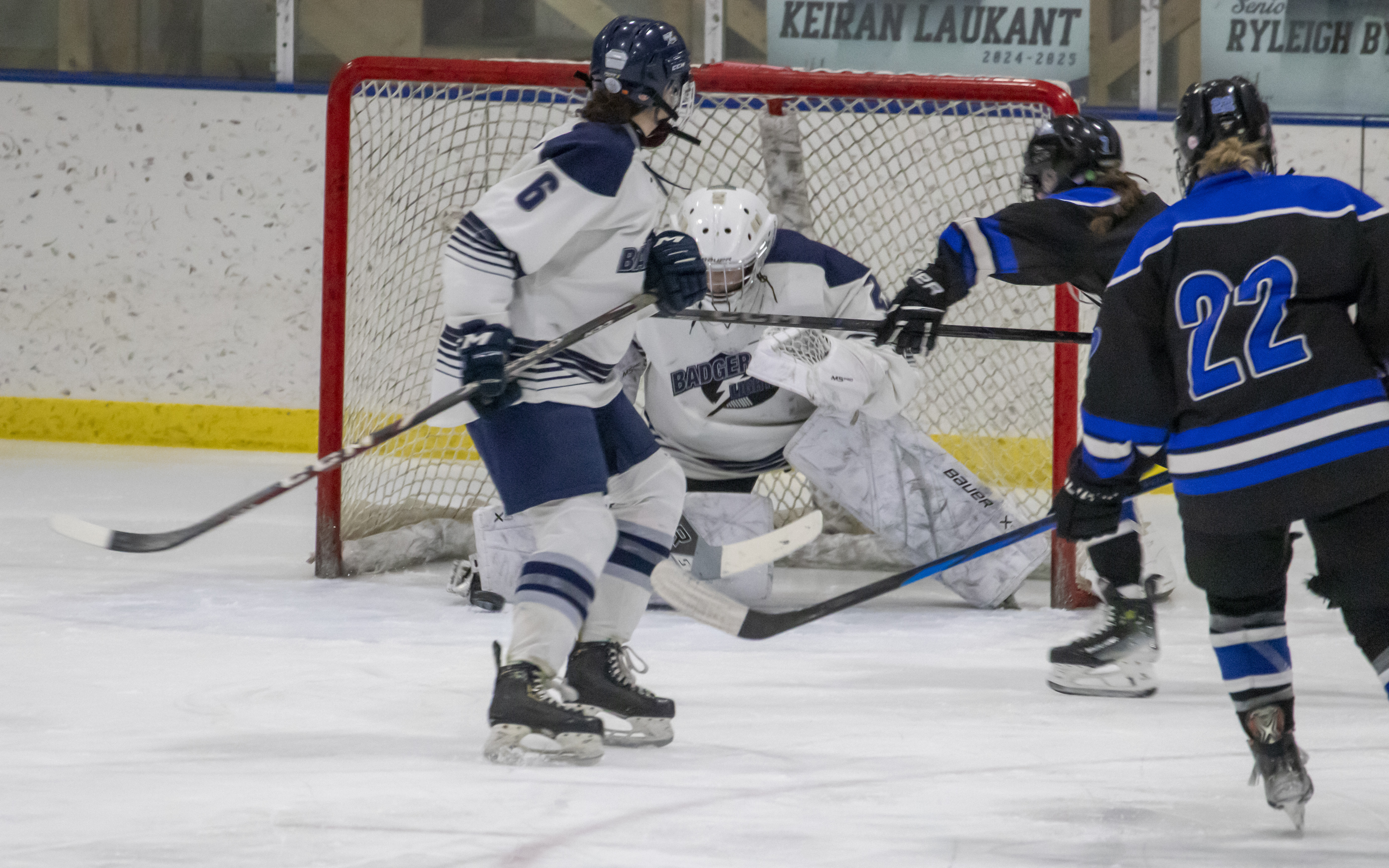 Badger Lightning Secures First Postseason Win at Home Since 2012