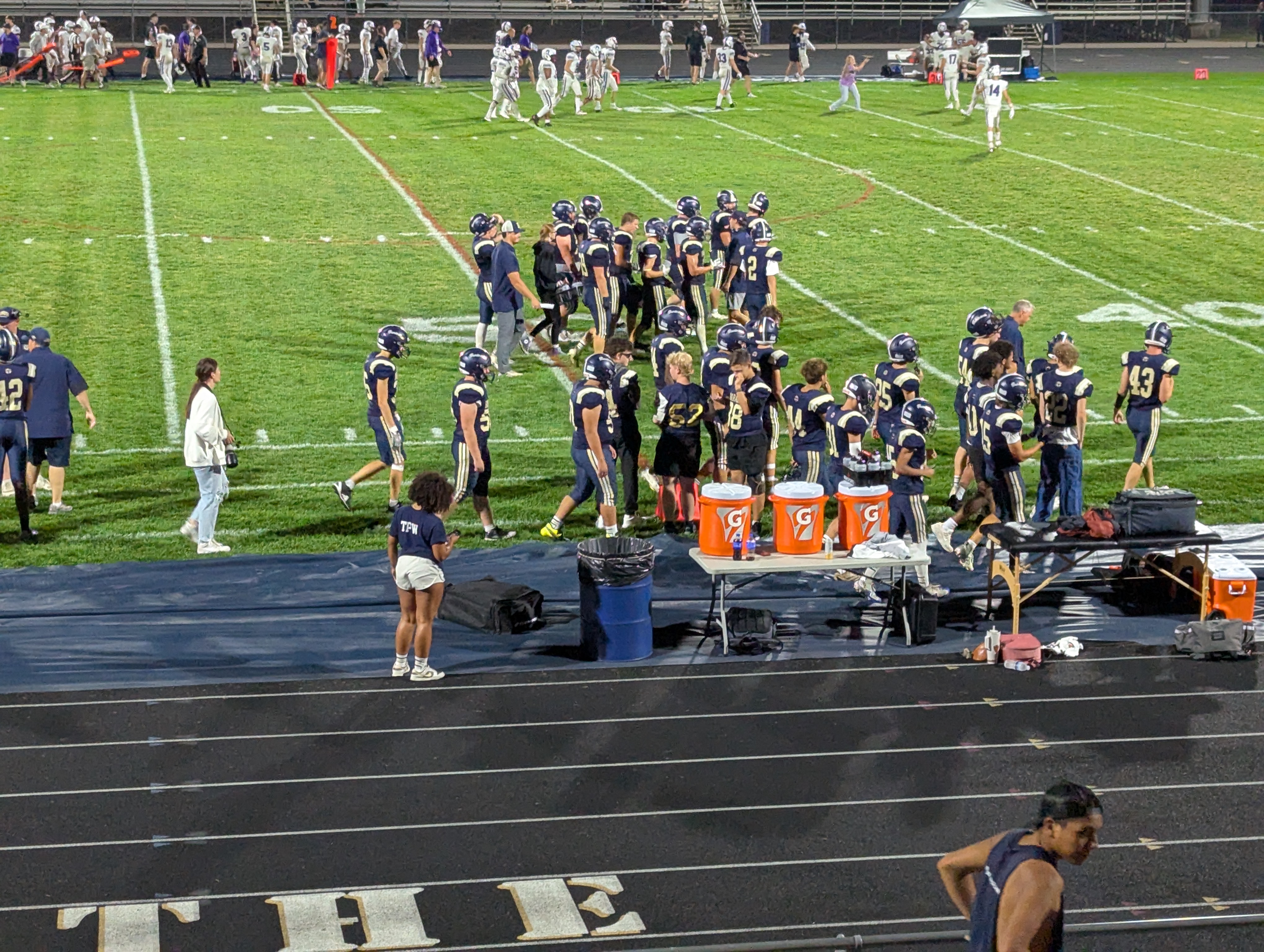 Baraboo Thunderbirds Gridiron Team Falls to Onalaska in a Challenging Conference Tilt