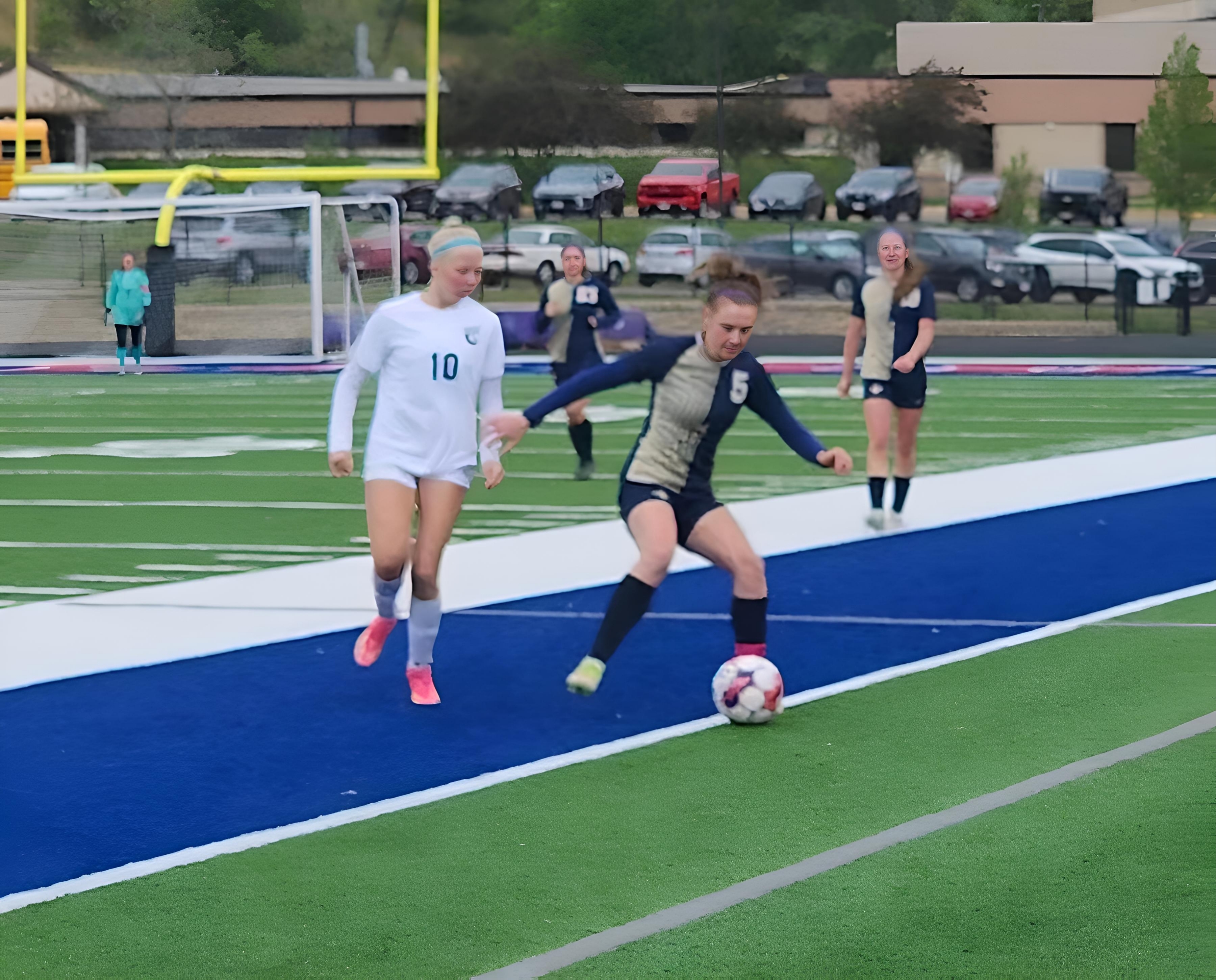 Baraboo Soccer Girls Face Tough Loss to Sugar River in Swiss Kick Quad Over the Weekend