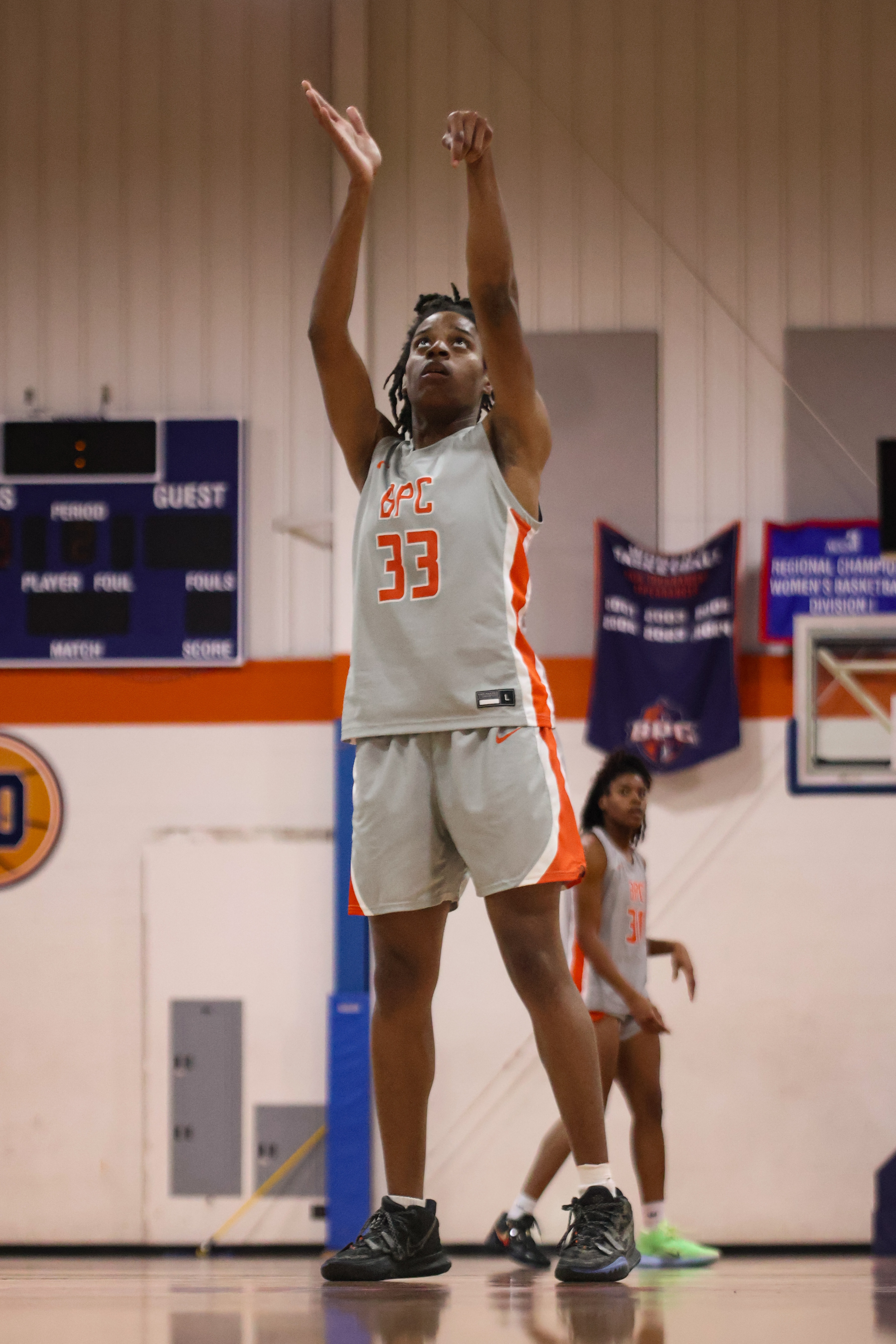 Lady Barons Fall to Wolf Pack