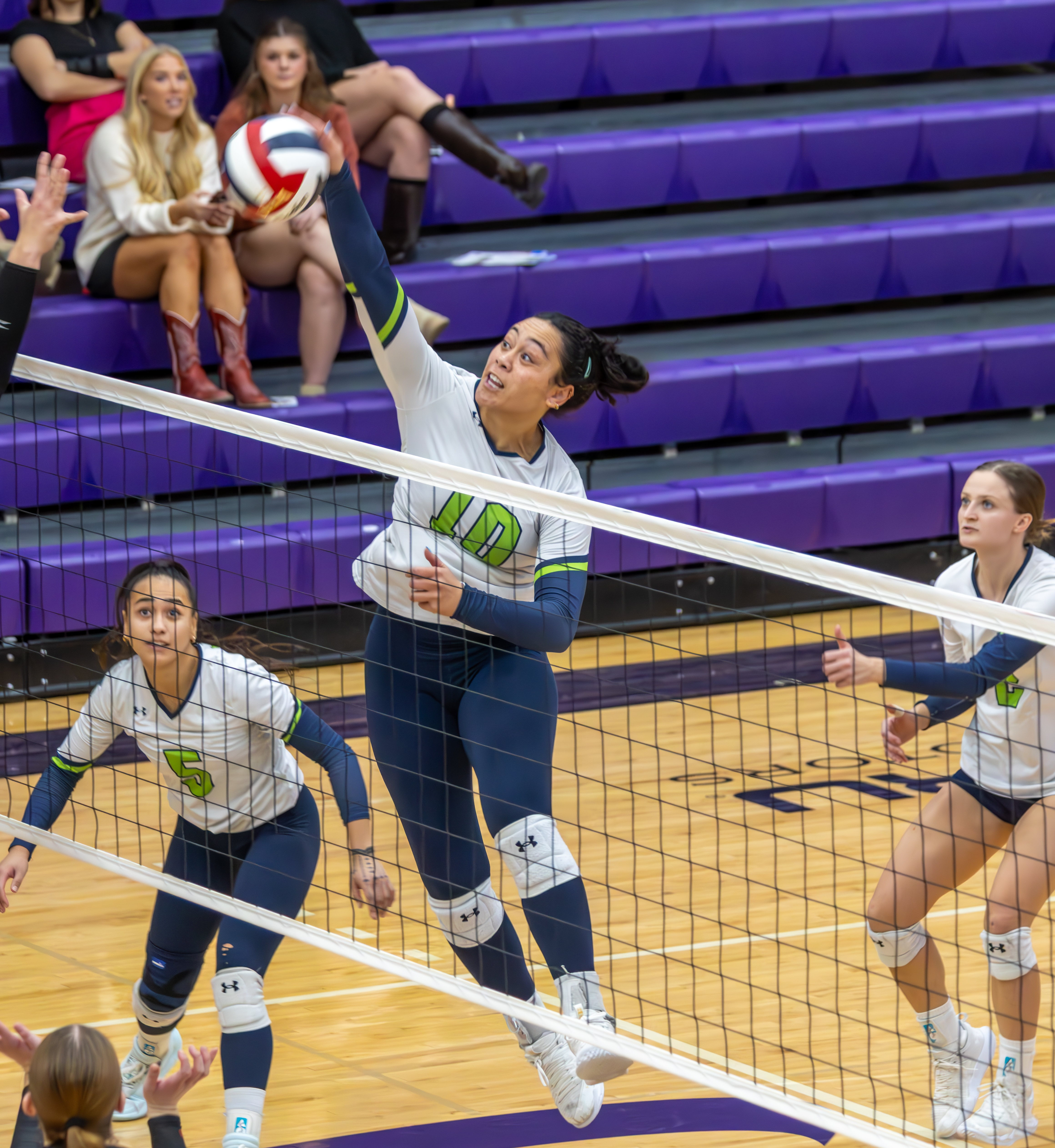 Top-seed Providence (Mont.) sweeps No. 8 seed Montana Western in Frontier Quarterfinal opening match