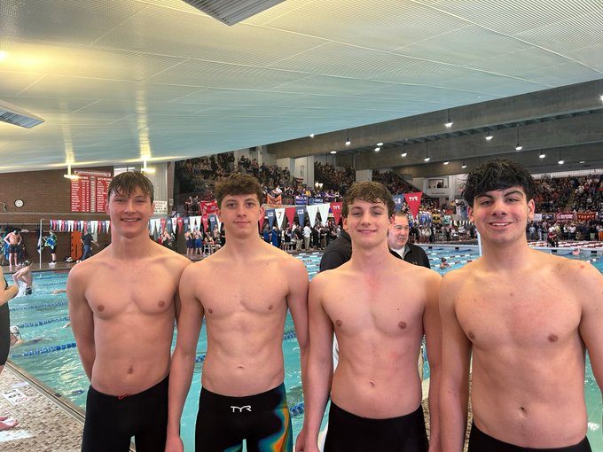 Boys medley relay places 14th in the state to become first from Avon to score points