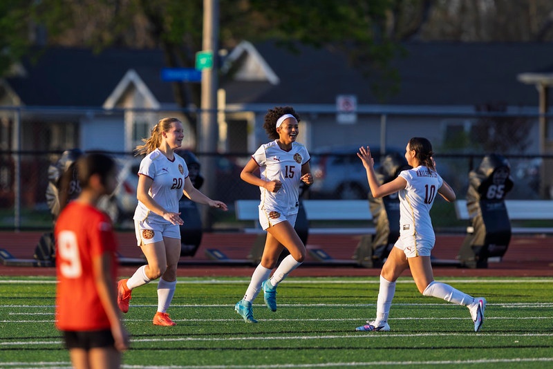 Des Moines Lincoln faces another ranked test in road match at Ames