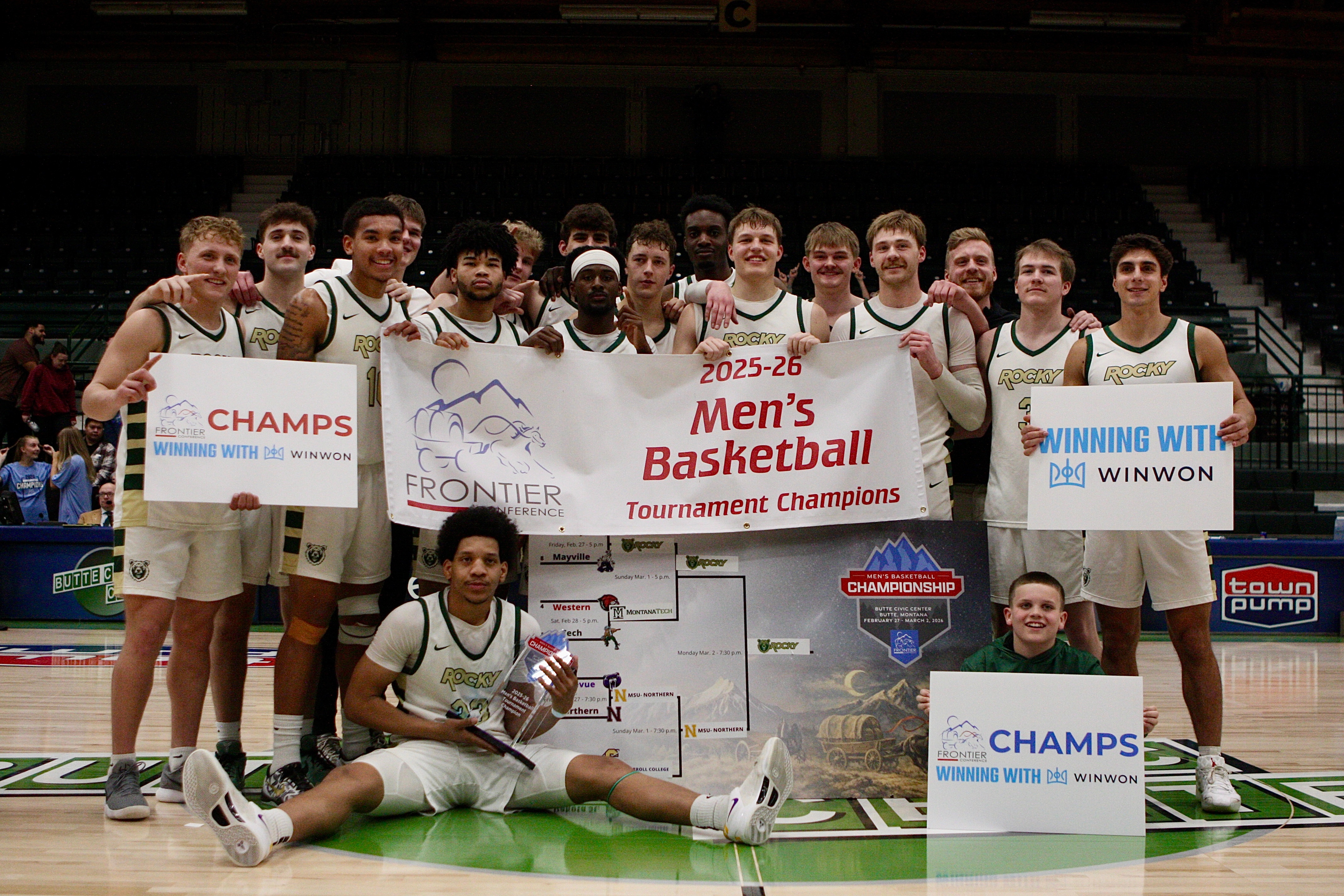 Battlin' Bears survive another thriller in overtime, defeat Lights in Frontier men's championship