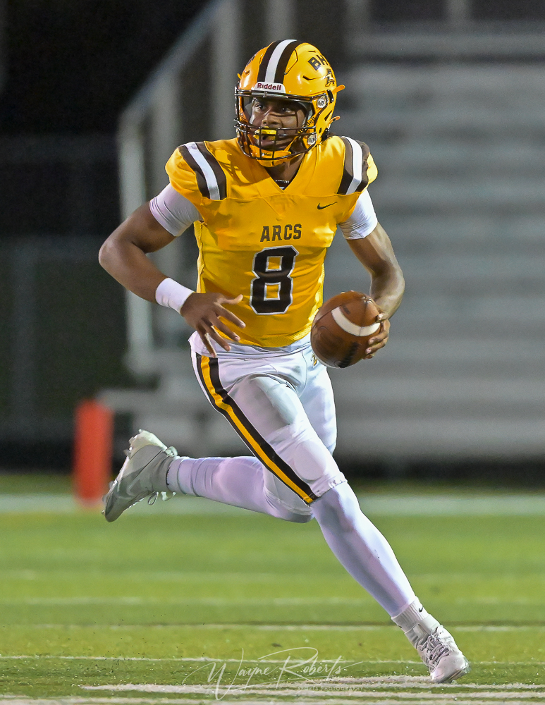 Arcs Overcome Slow Start to Dominate Warrensville Heights, 35-6