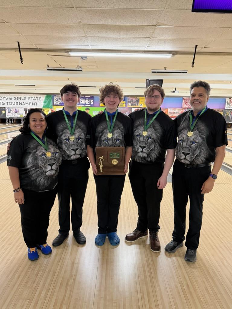 Gahanna Lincoln boys claim back-to-back district bowling titles with 4,161 pin total