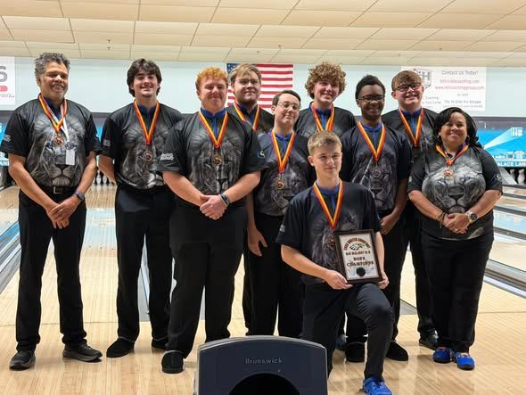 Gahanna Lincoln Boys Bowling Sets Baker Record, Shines at Winter Shootout