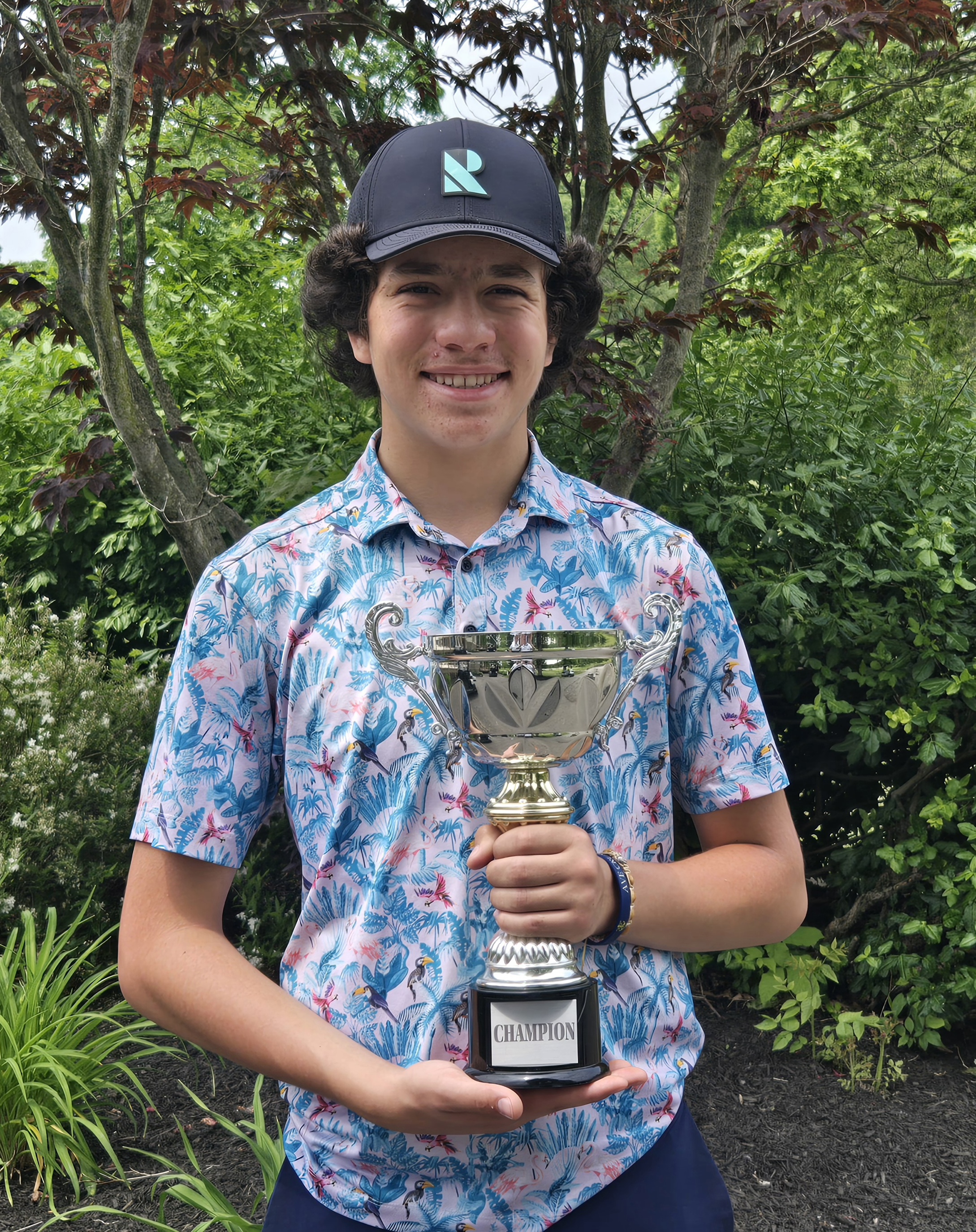 Gilmour Academy's Iulius Braho Excels in Golf Amid Challenging Conditions