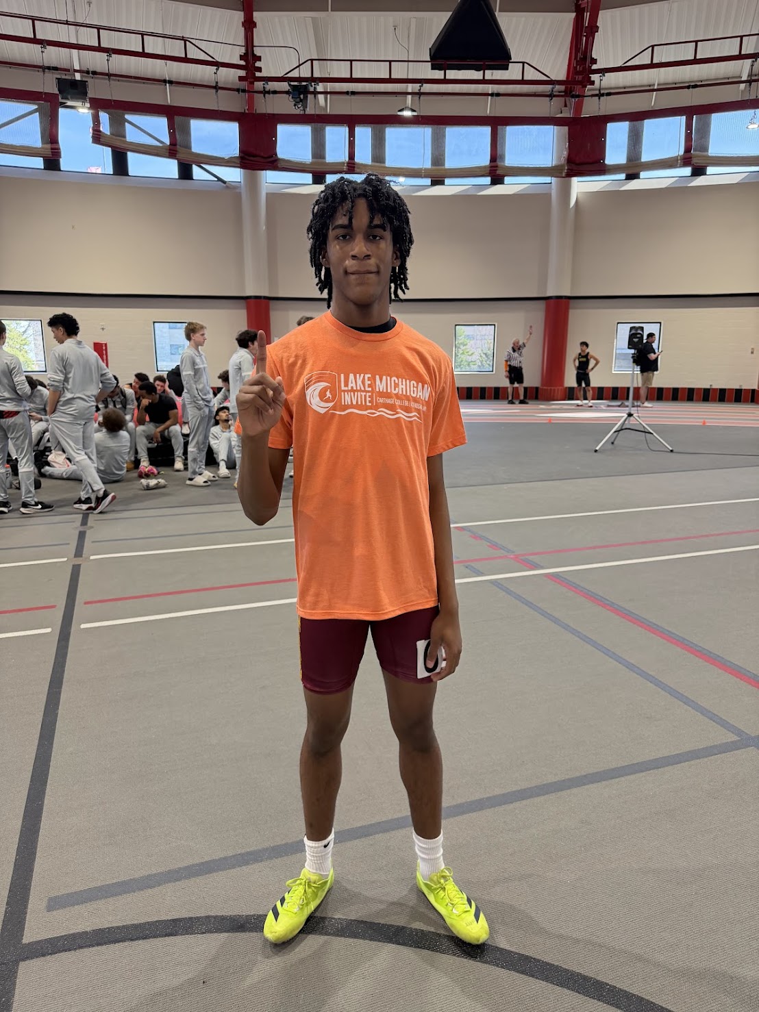 EAWR Oilers shine with records and personal bests at Lake Michigan Indoor Invitational