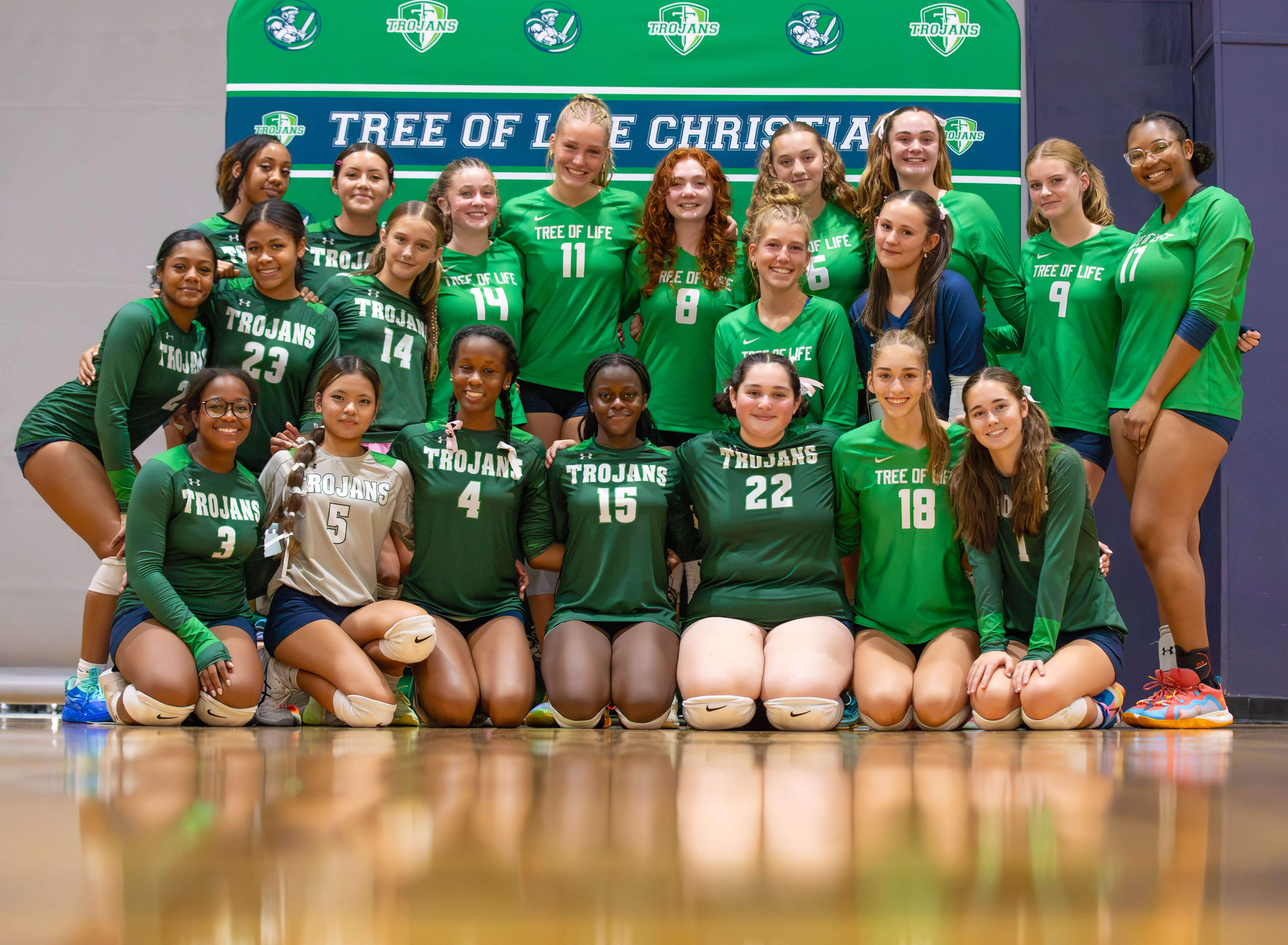 Trojans Celebrate Senior Night with a Sweep Against Eastmoor Academy