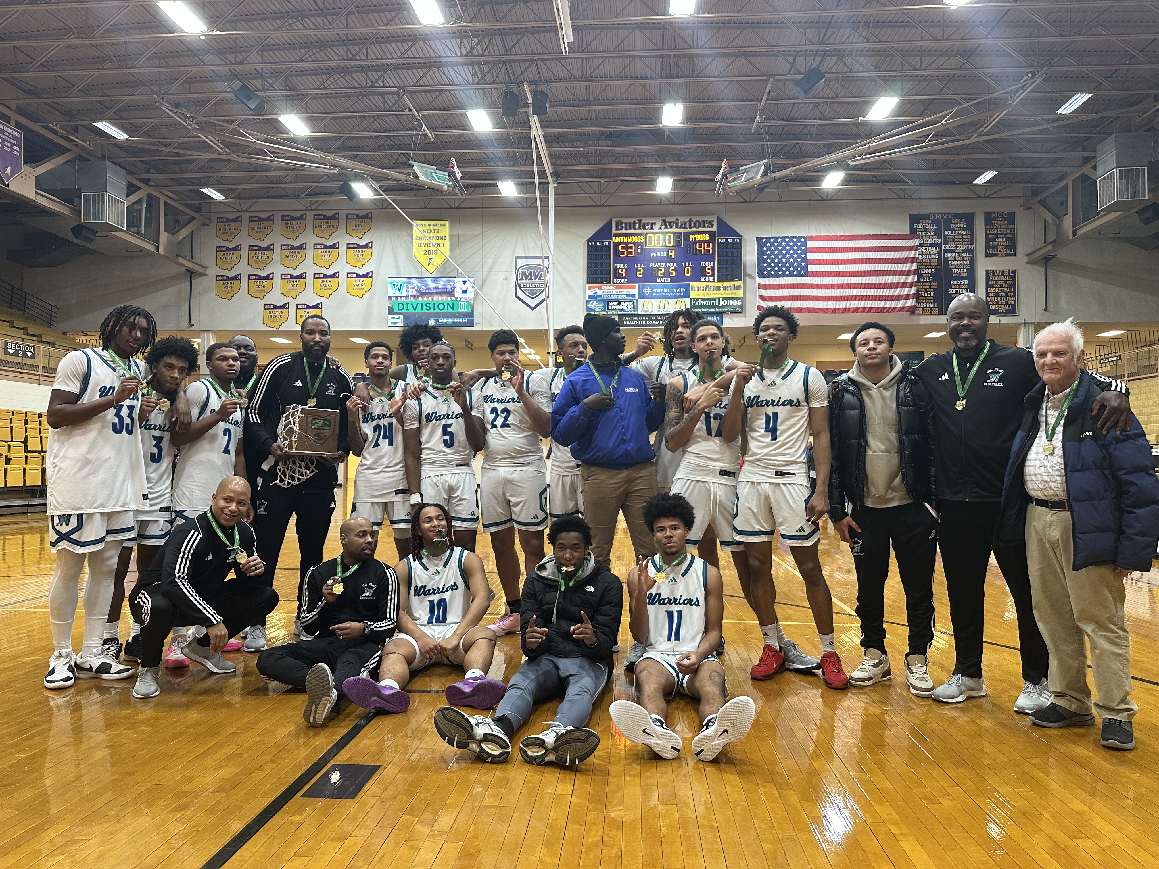 Winton Woods Warriors Clinch District Championship with a 53-44 Victory Over Miamisburg Vikings