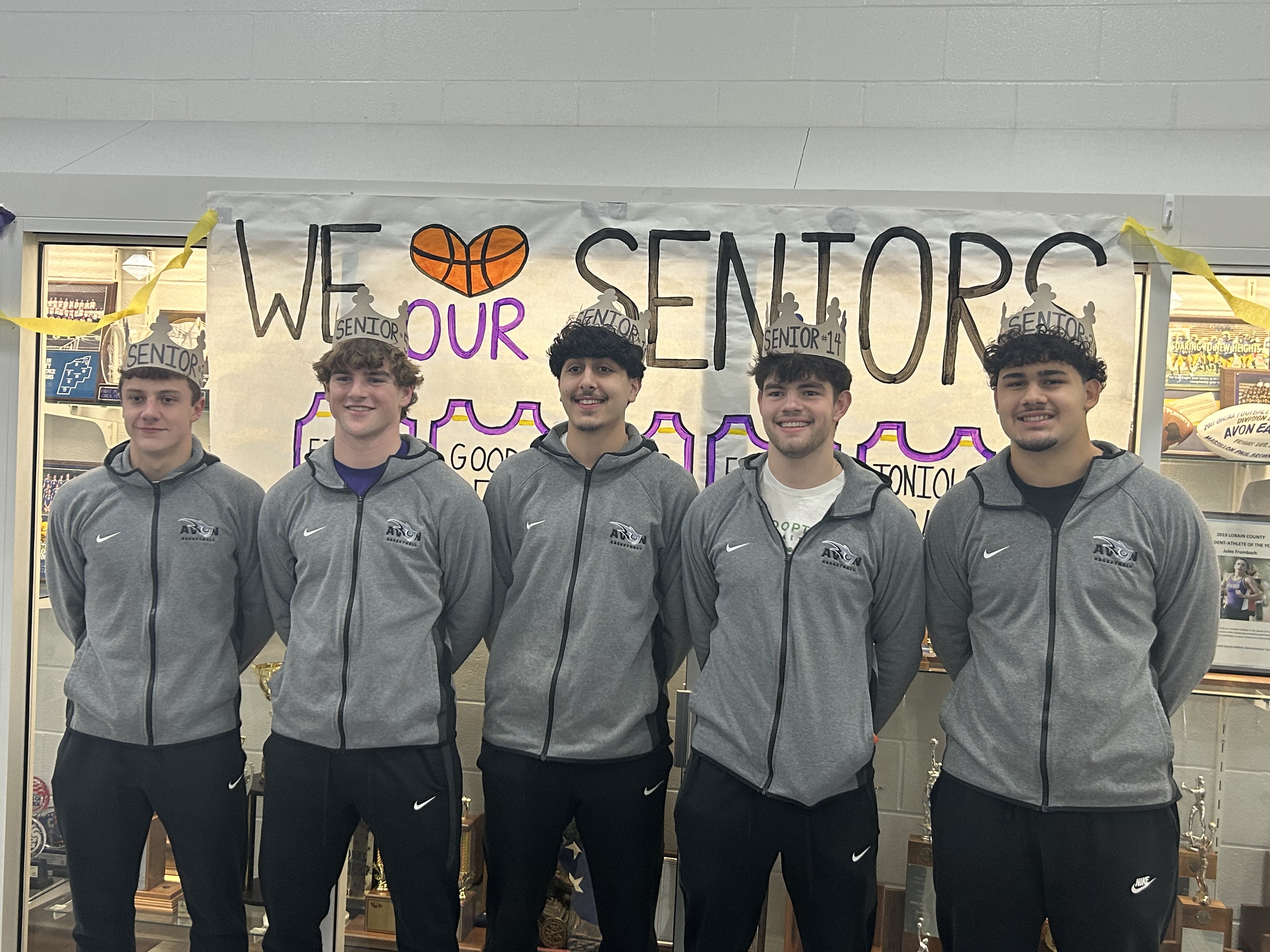 Senior Night Success: Avon Eagles Dominate Midview Middies in Basketball Victory