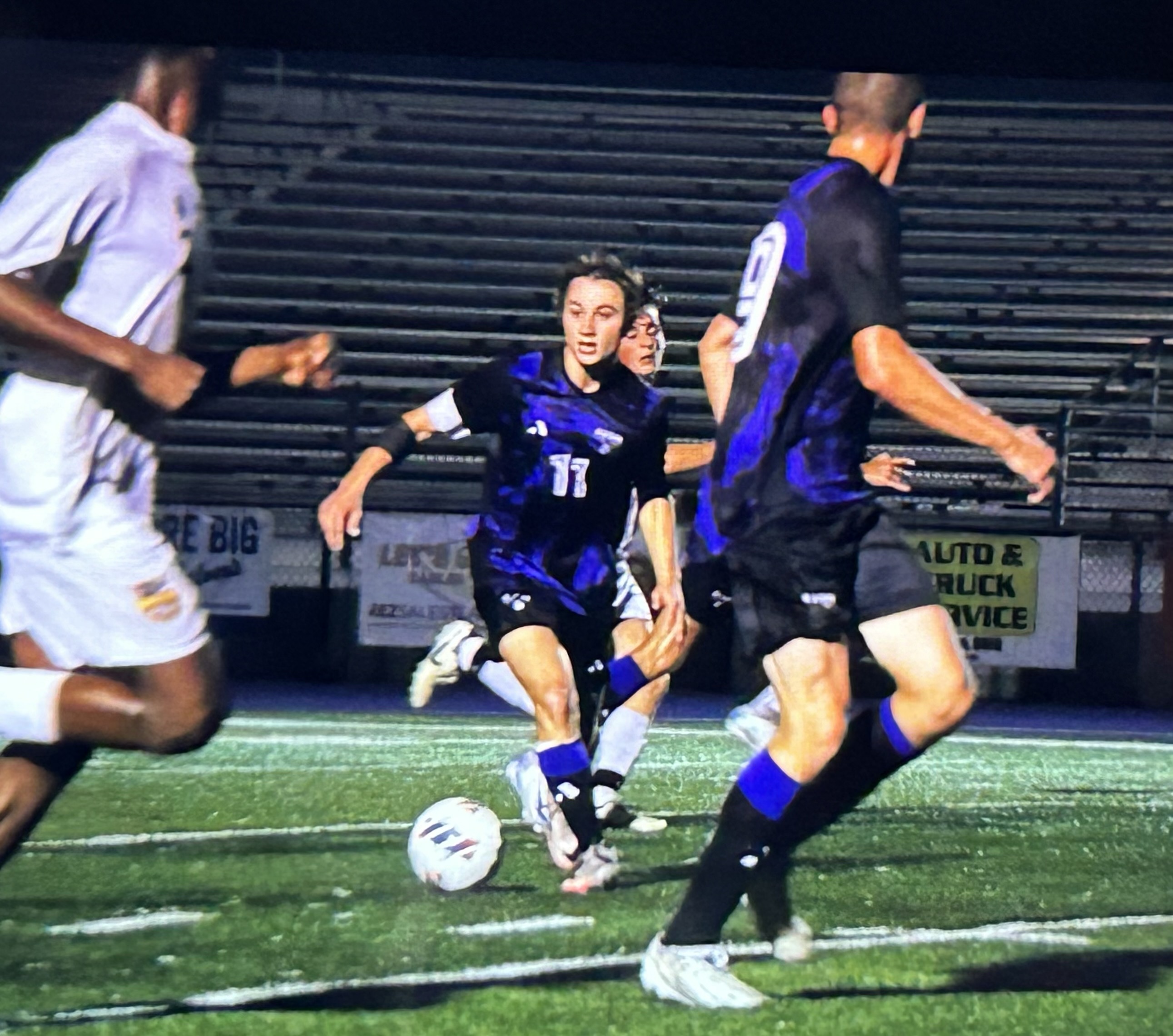 Avon High School Eagles Rally to Secure Draw Against Lakewood Rangers