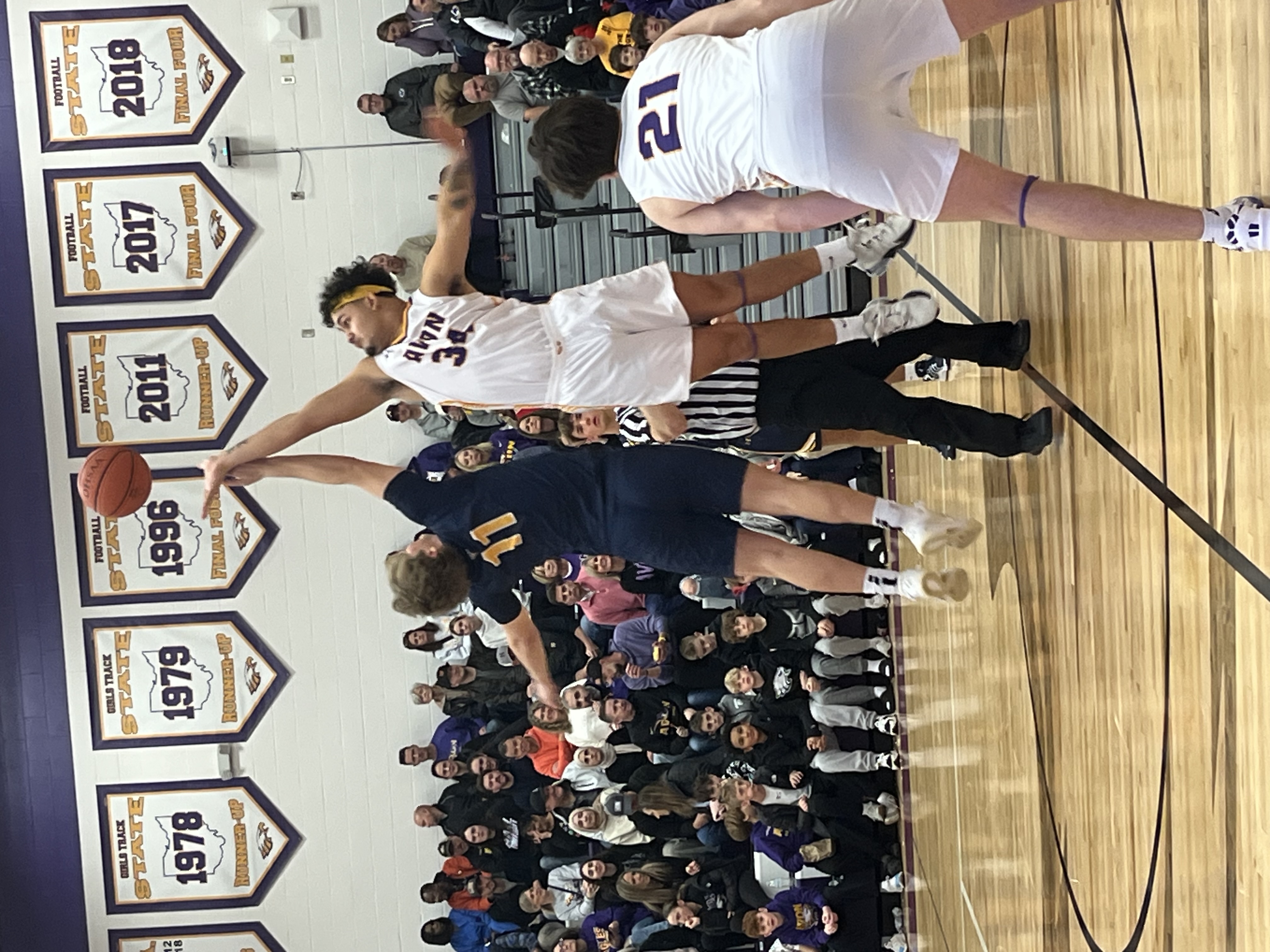 Avon High Eagles Secure Victory in Season Opener Against North Ridgeville Rangers