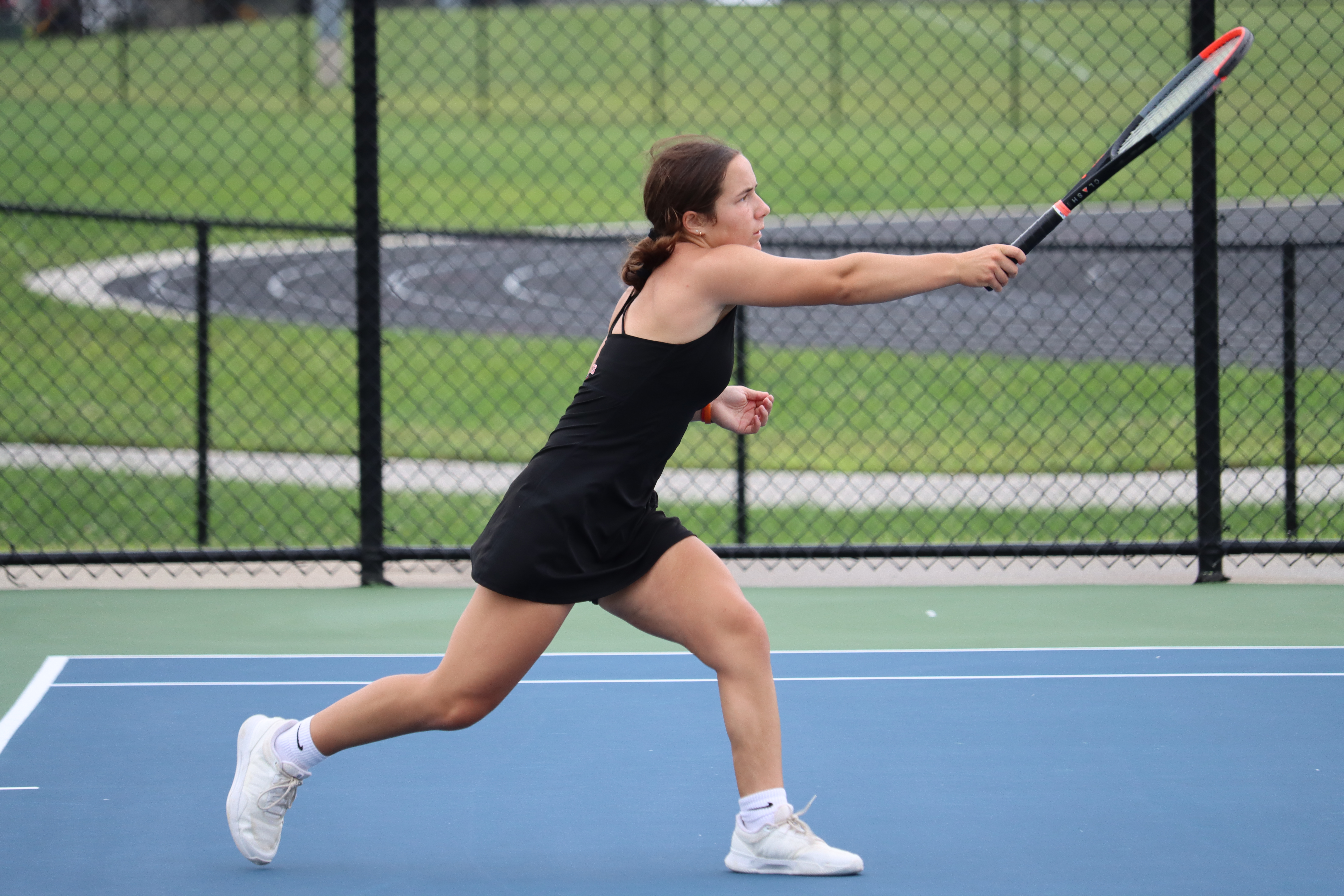 Union Grove High School Broncos Secure Convincing Victory in Girls Tennis