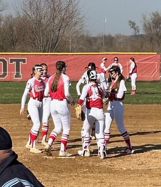 Union Grove High School Softball Secures Victory Against Wilmot Varsity Panthers